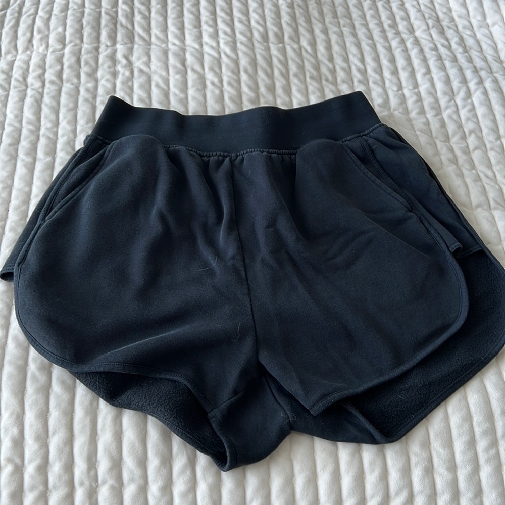 Gymshark Legacy Line - High Waisted Black Shorts (027)